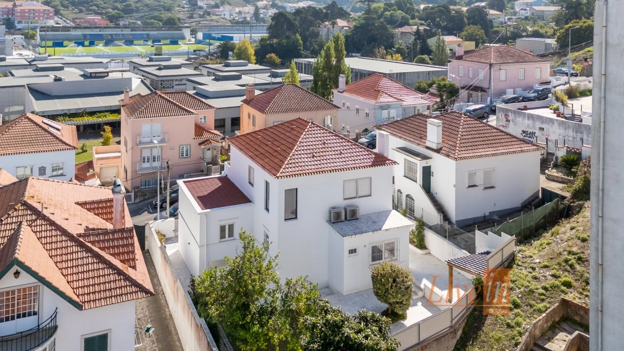 Moradia T4 para Venda em Santa Maria e São Miguel, São Martinho, São Pedro Penaferrim Foto 46