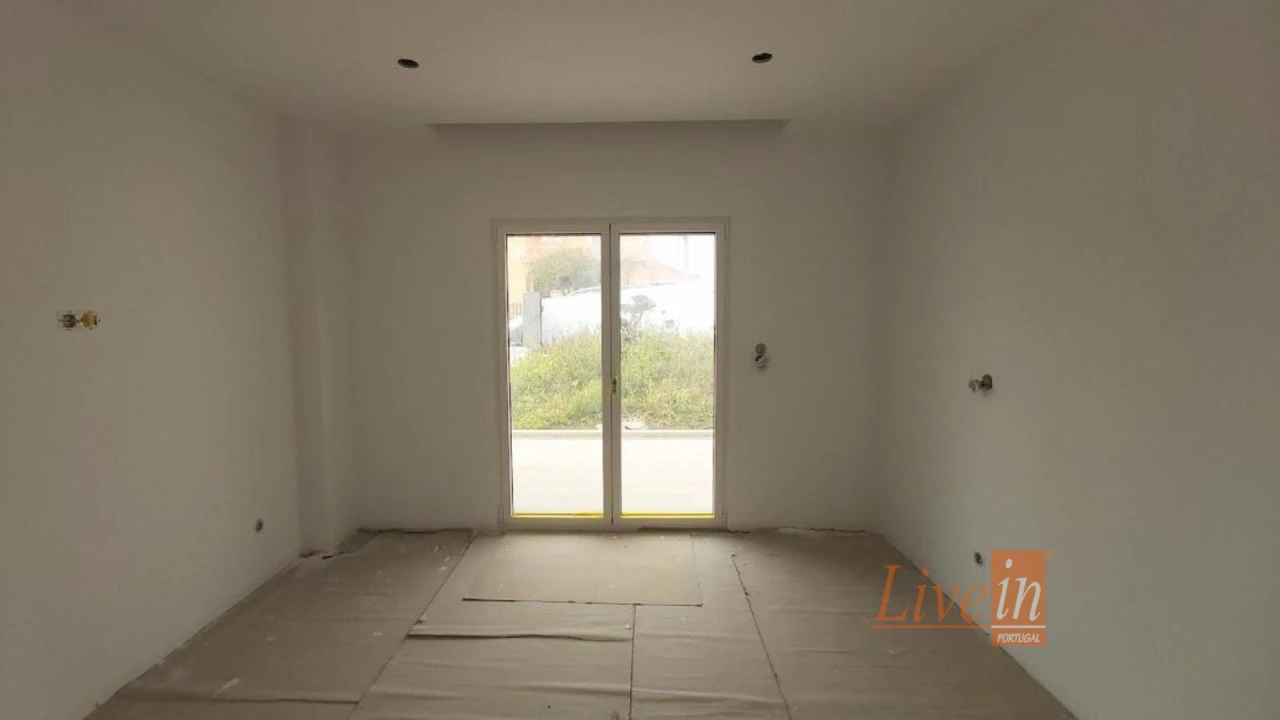 Moradia T6 para Venda em Ventosa Foto 14