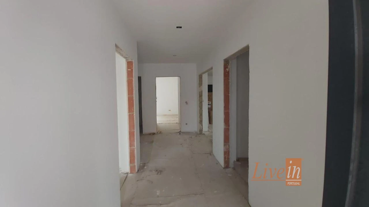 Moradia T6 para Venda em Ventosa Foto 17