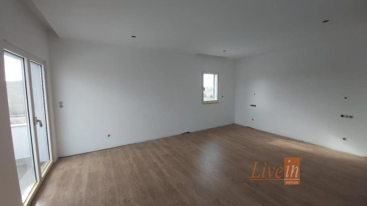 Moradia T6 para Venda em Ventosa Foto 27