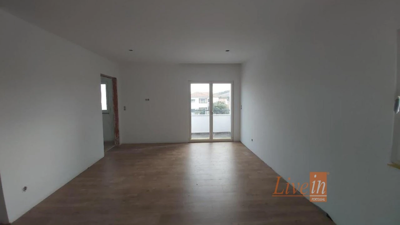 Moradia T6 para Venda em Ventosa Foto 30