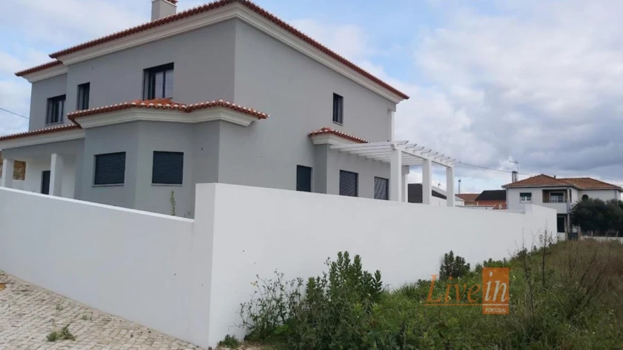 Moradia T6 para Venda em Ventosa Foto 41