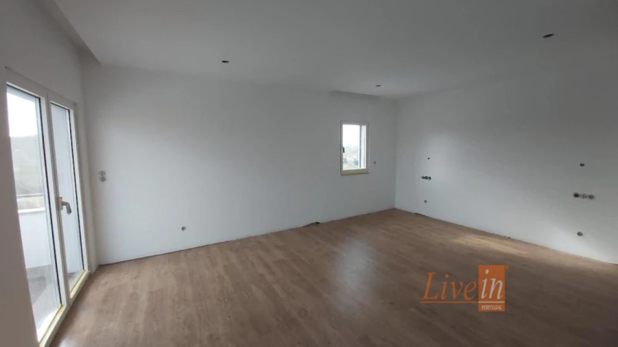 Moradia T6 para Venda em Ventosa Foto 27