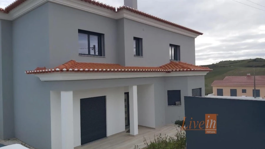 Moradia T6 para Venda em Ventosa Foto 37