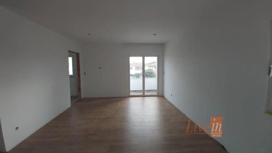 Moradia T6 para Venda em Ventosa Foto 30