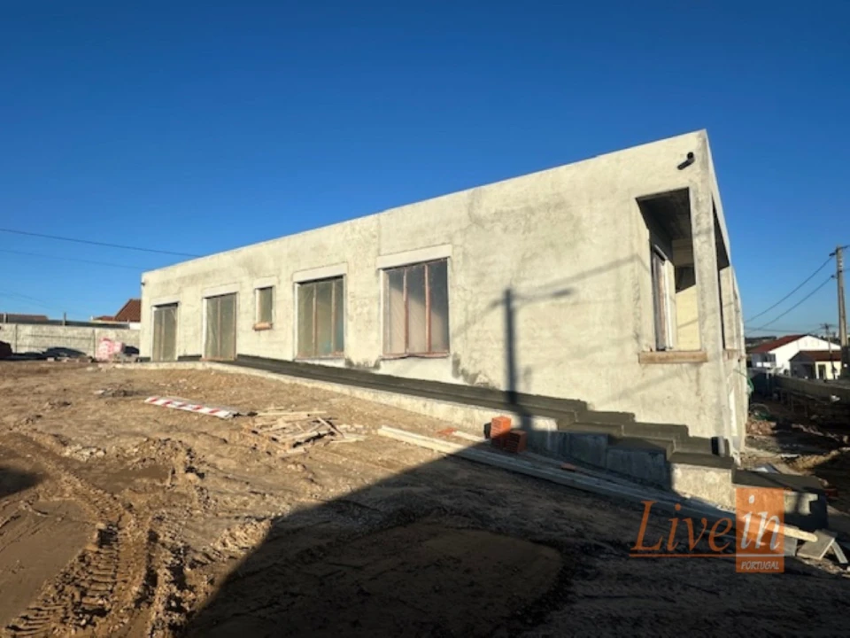 Moradia T3 para Venda em Silveira Foto 19