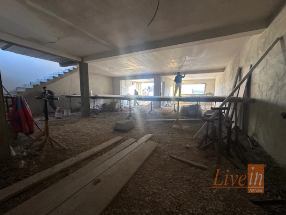 Moradia T3 para Venda em Silveira Foto 31