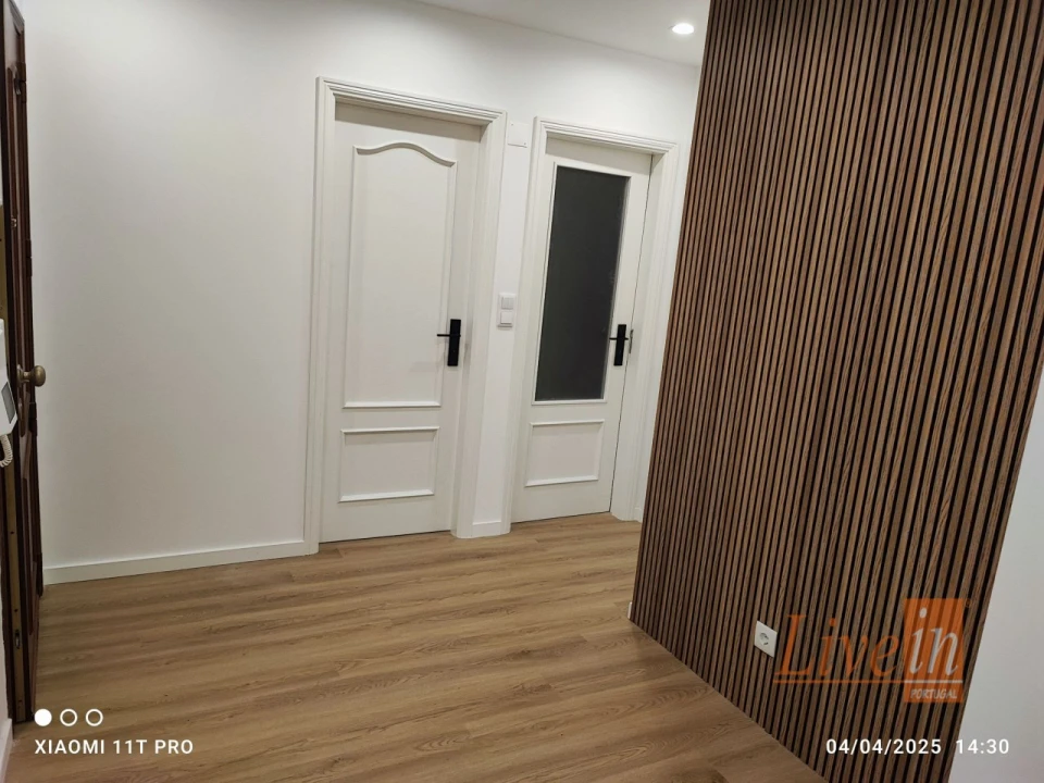 Apartamento T2 para Venda em Agualva e Mira-Sintra Foto 4