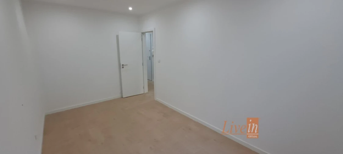 Apartamento T2 para Venda em Mina de Água Foto 14