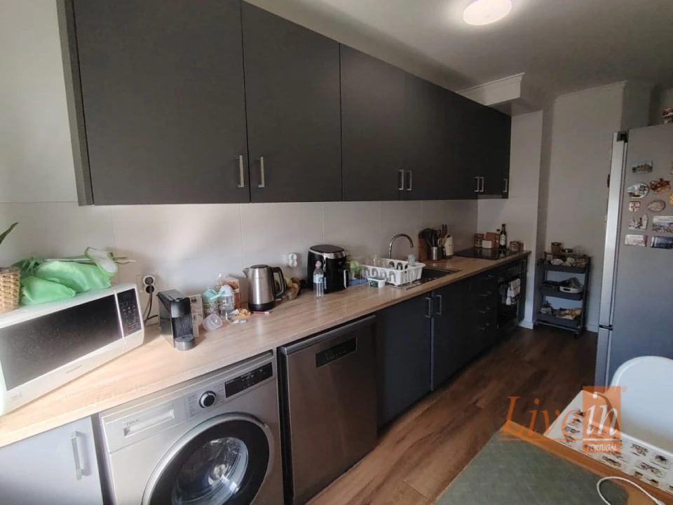 Apartamento T3 para Venda em Águas Livres Foto 5