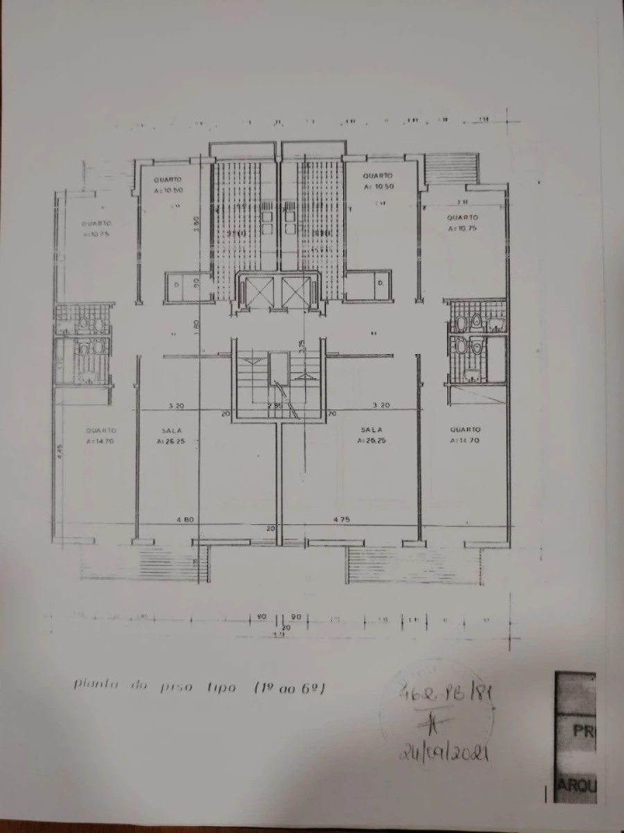 Apartamento T3 para Venda em Águas Livres Planta 1
