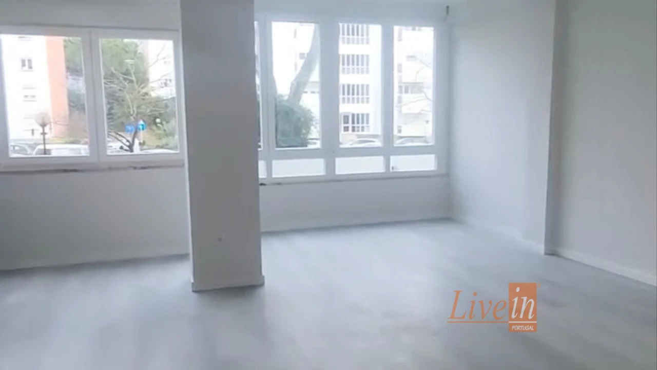 Apartamento T2 para Venda em Oeiras e São Julião da Barra, Paço de Arcos e Caxias Foto 2