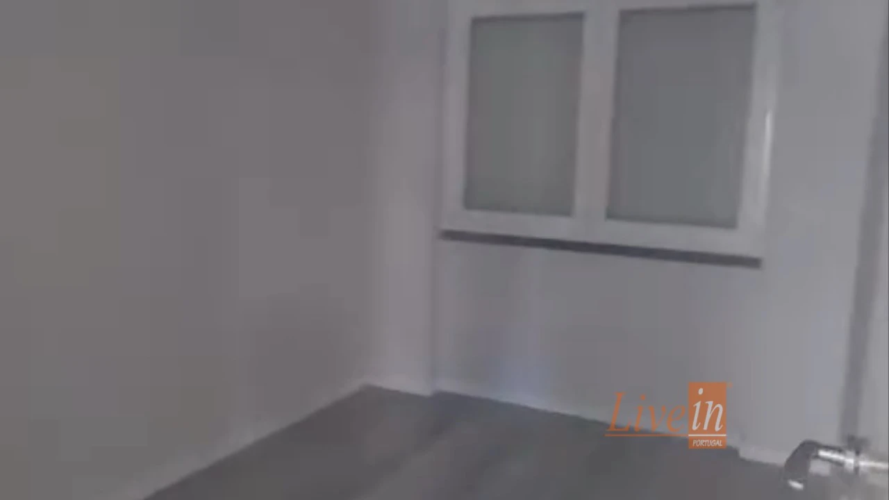 Apartamento T2 para Venda em Benfica Foto 7