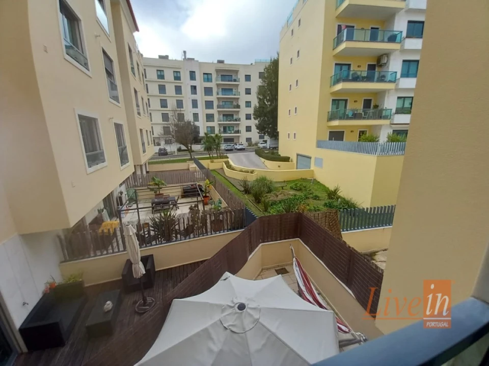 Apartamento T5 para Venda em Lumiar Foto 4