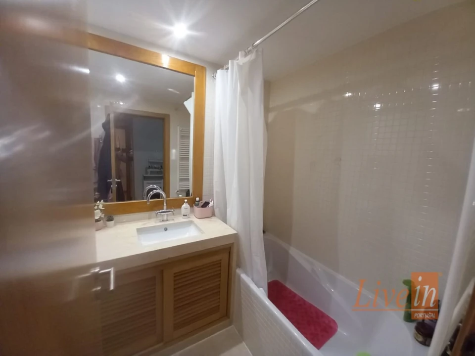 Apartamento T5 para Venda em Lumiar Foto 24