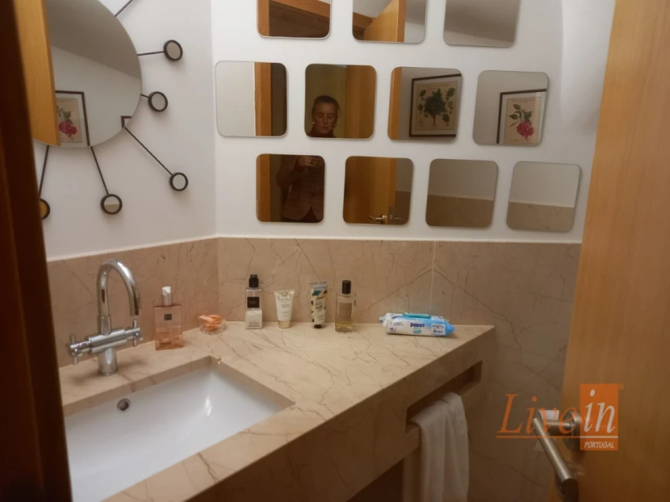 Apartamento T5 para Venda em Lumiar Foto 30