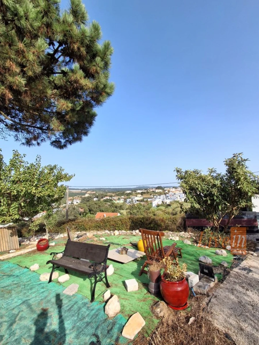 Moradia T5 para Venda em Santo Isidoro Foto 23