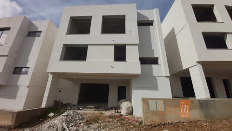 Moradia T4 para Venda em Mafra