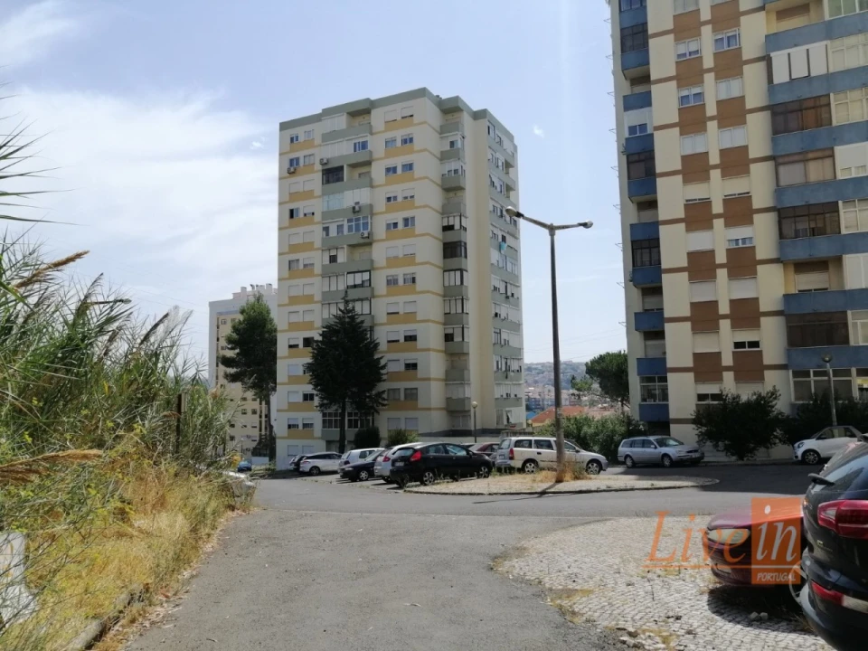 Garagem para Venda em Odivelas Foto 12