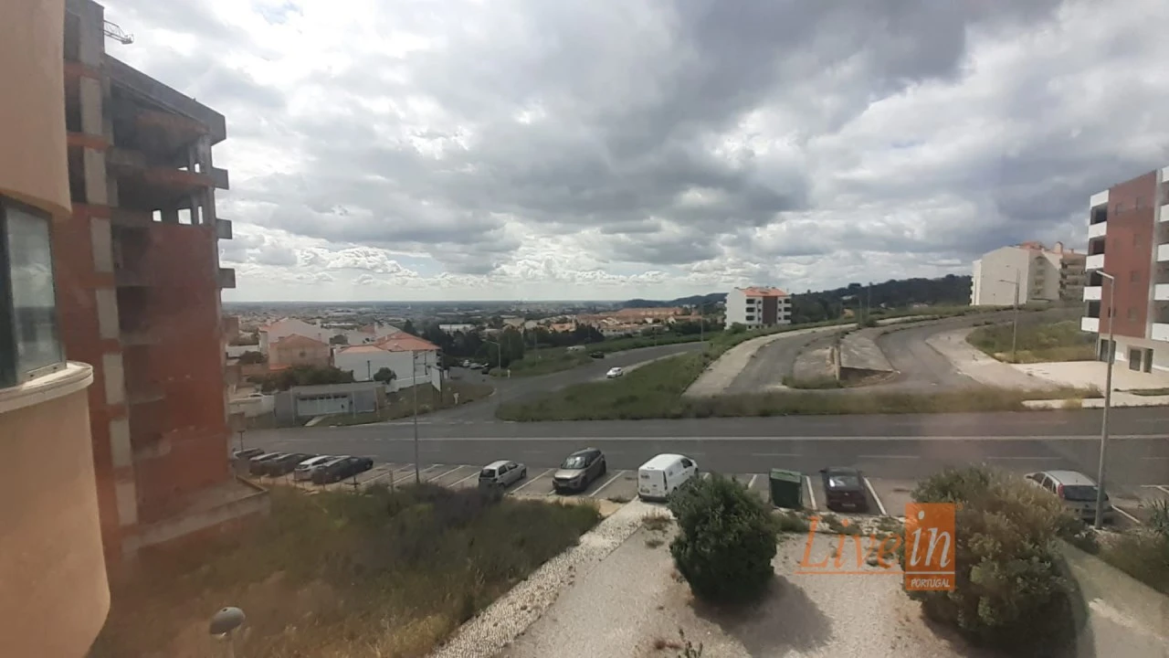 Apartamento T3 para Venda em Aldeia Galega da Merceana e Aldeia Gavinha Foto 12