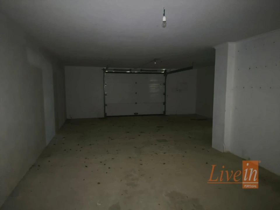 Moradia T3 para Venda em Barrio Foto 12