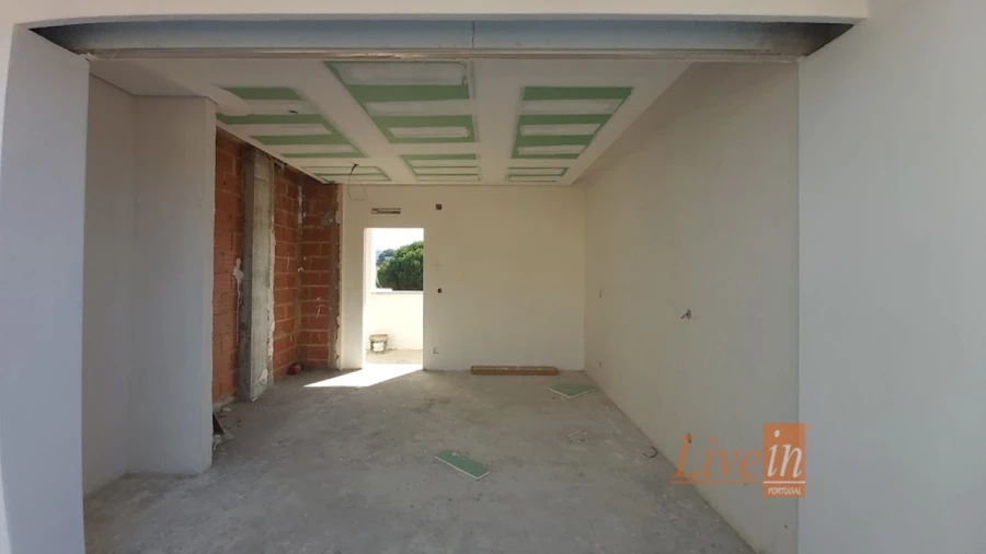 Quinta T4 para Venda em Azueira e Sobral da Abelheira Foto 19