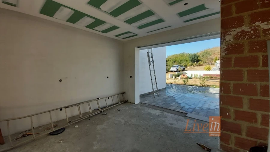 Quinta T4 para Venda em Azueira e Sobral da Abelheira Foto 21