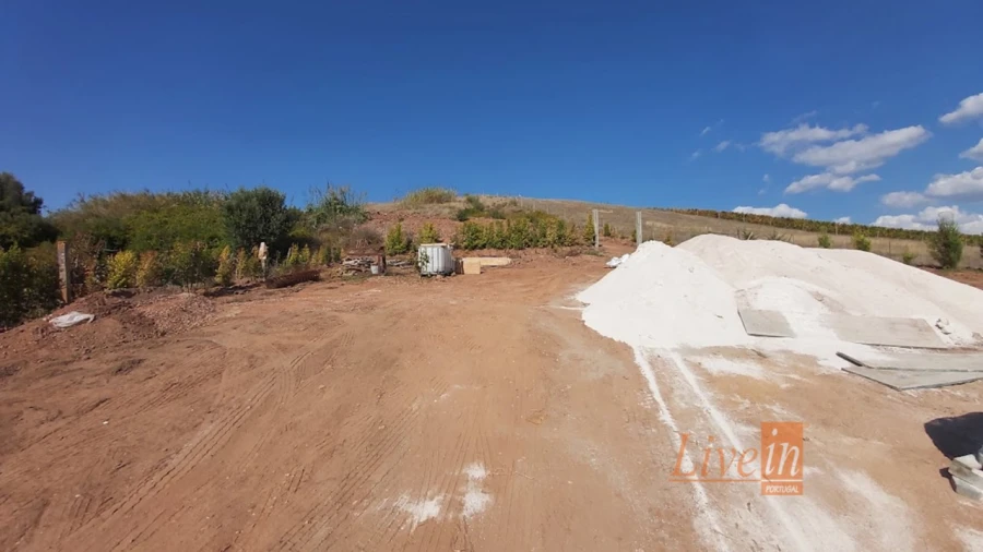 Quinta T4 para Venda em Azueira e Sobral da Abelheira Foto 39