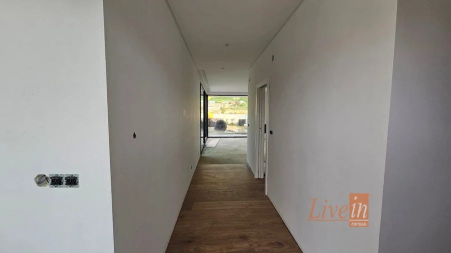 Quinta T4 para Venda em Azueira e Sobral da Abelheira Foto 15