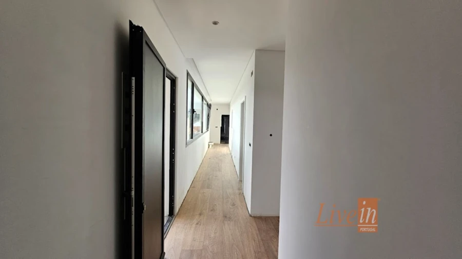 Quinta T4 para Venda em Azueira e Sobral da Abelheira Foto 20