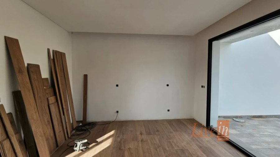 Quinta T4 para Venda em Azueira e Sobral da Abelheira Foto 29