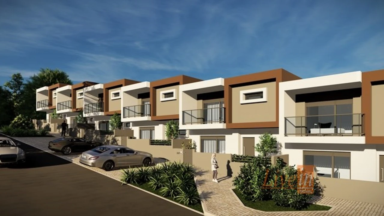 Moradia T4 para Venda em Milharado Foto 2