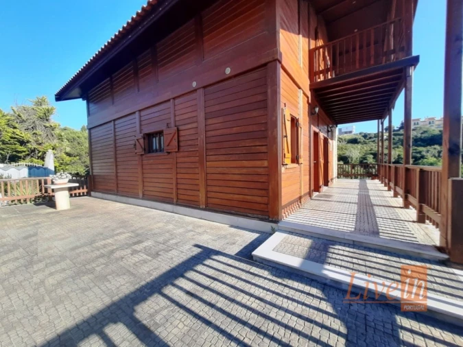 Moradia T4 para Arrendamento em Ericeira Foto 3