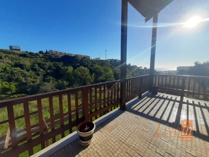 Moradia T4 para Arrendamento em Ericeira Foto 23