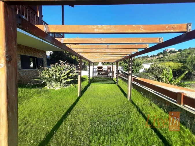 Moradia T4 para Arrendamento em Ericeira Foto 40