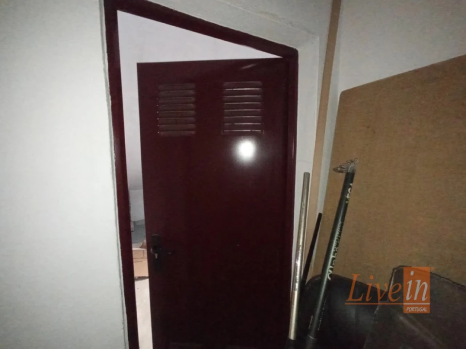 Apartamento T3 para Venda em Carregado e Cadafais Foto 13