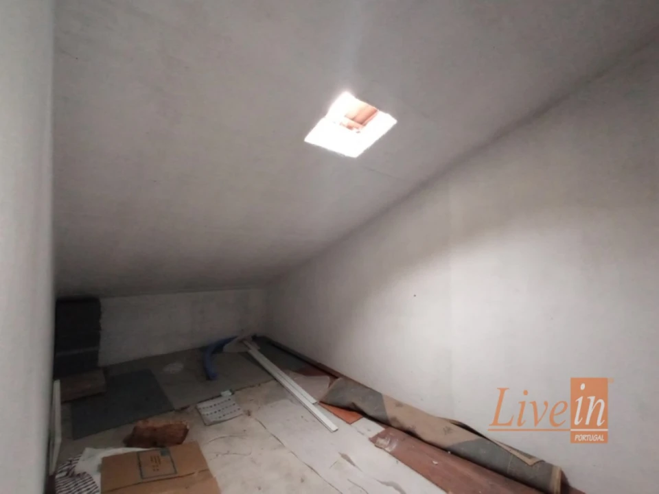 Apartamento T3 para Venda em Carregado e Cadafais Foto 14