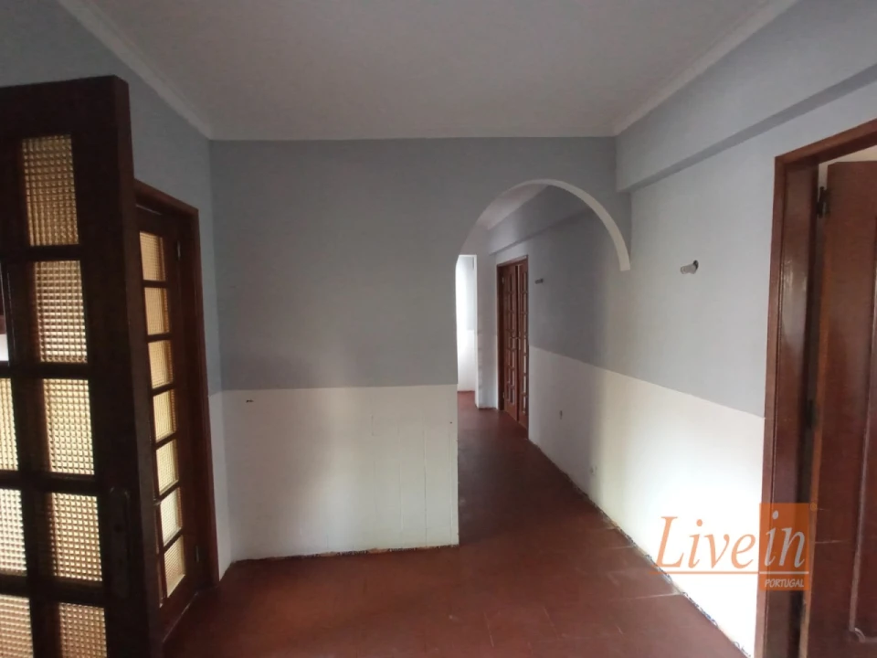 Apartamento T3 para Venda em Carregado e Cadafais Foto 3