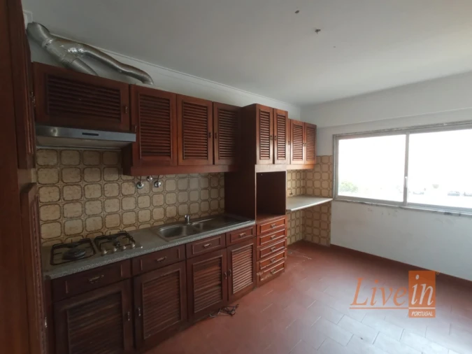 Apartamento T3 para Venda em Carregado e Cadafais Foto 6