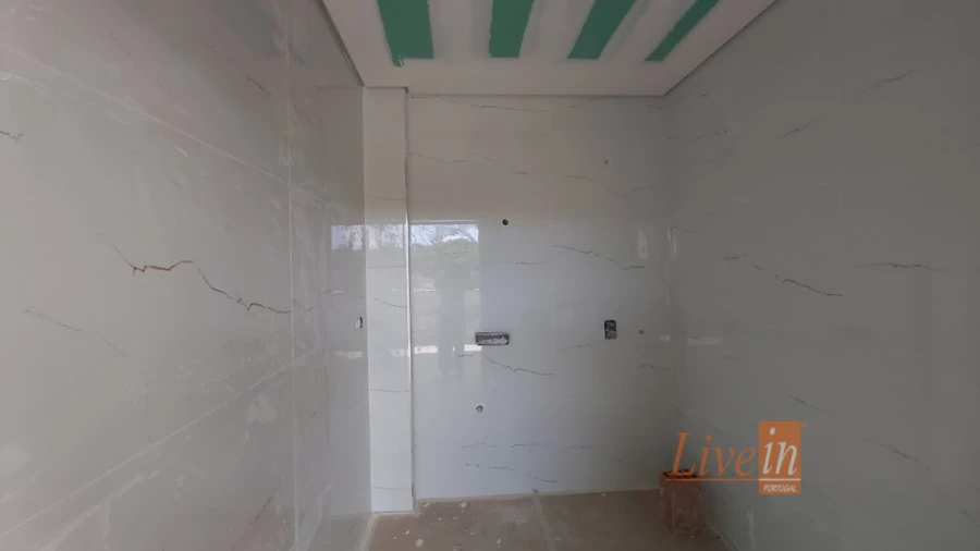 Moradia T4 para Venda em Azueira e Sobral da Abelheira Foto 18