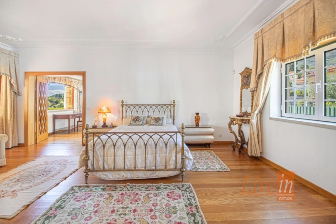 Moradia T5 para Venda em Boidobra Foto 7