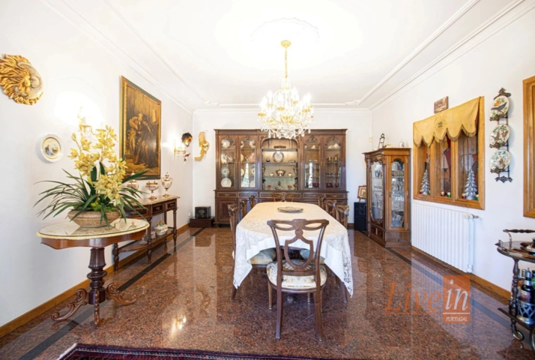 Moradia T5 para Venda em Boidobra Foto 41