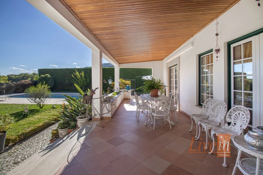 Moradia T5 para Venda em Boidobra Foto 48