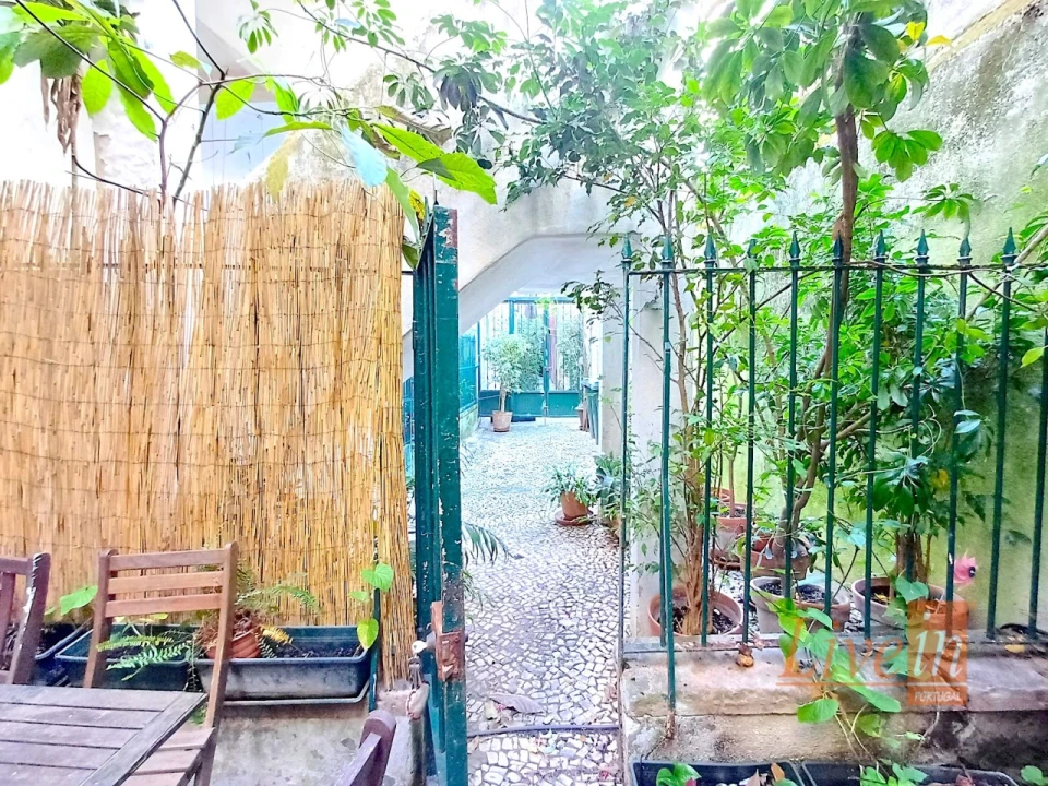 Apartamento T4 para Venda em Campo de Ourique Foto 4