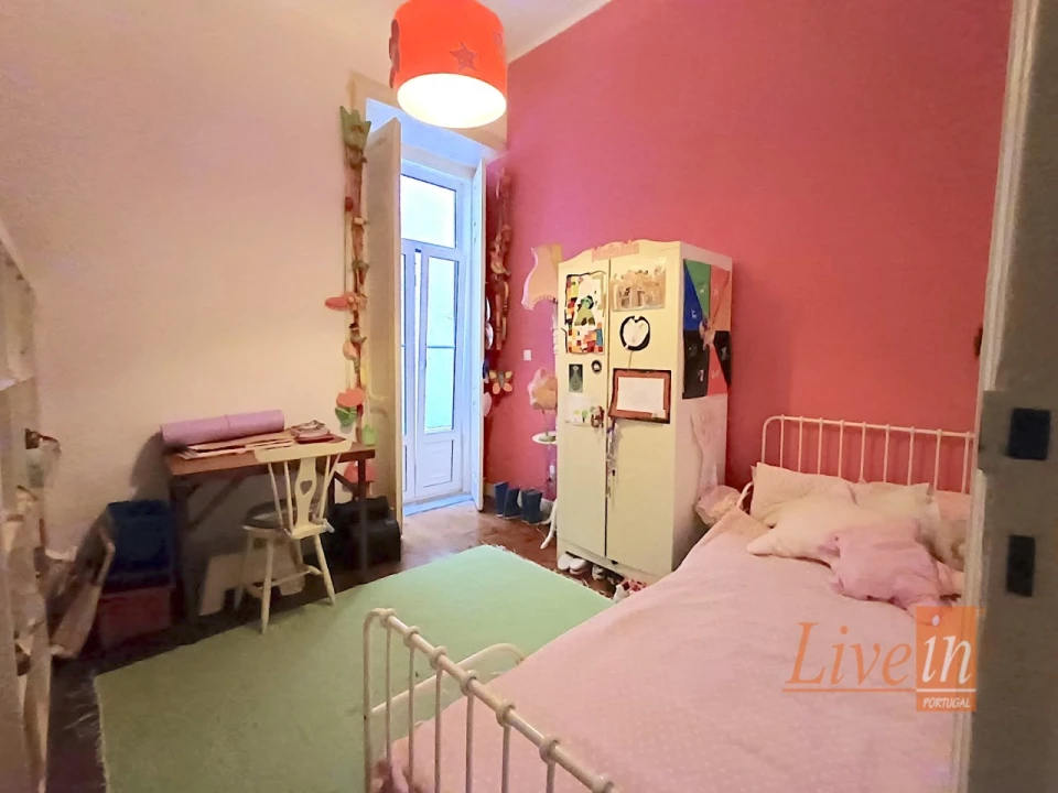 Apartamento T4 para Venda em Campo de Ourique Foto 25