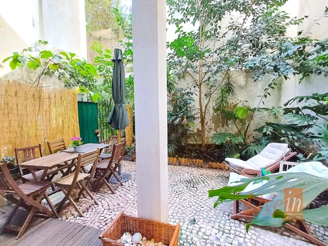 Apartamento T4 para Venda em Campo de Ourique Foto 3