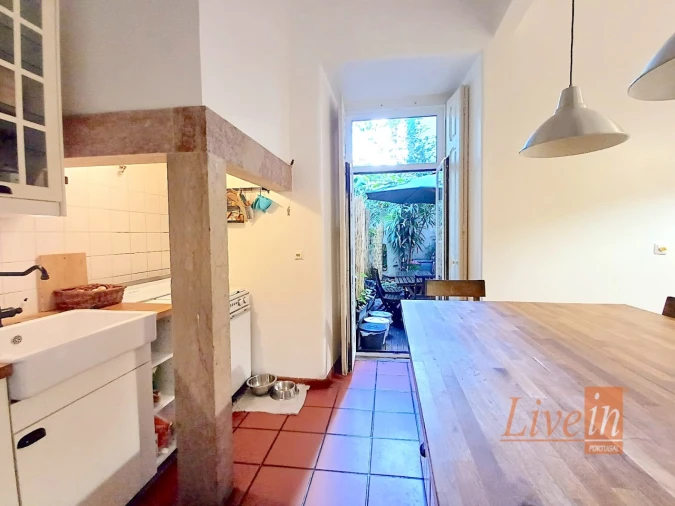 Apartamento T4 para Venda em Campo de Ourique Foto 9