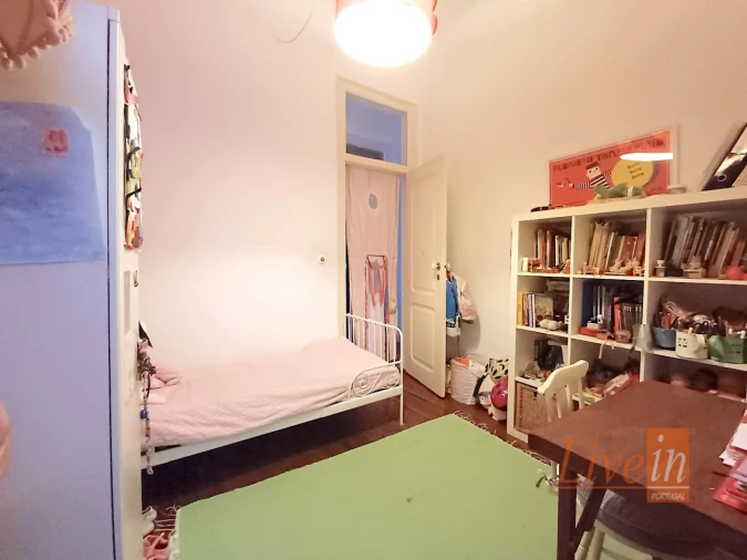 Apartamento T4 para Venda em Campo de Ourique Foto 26
