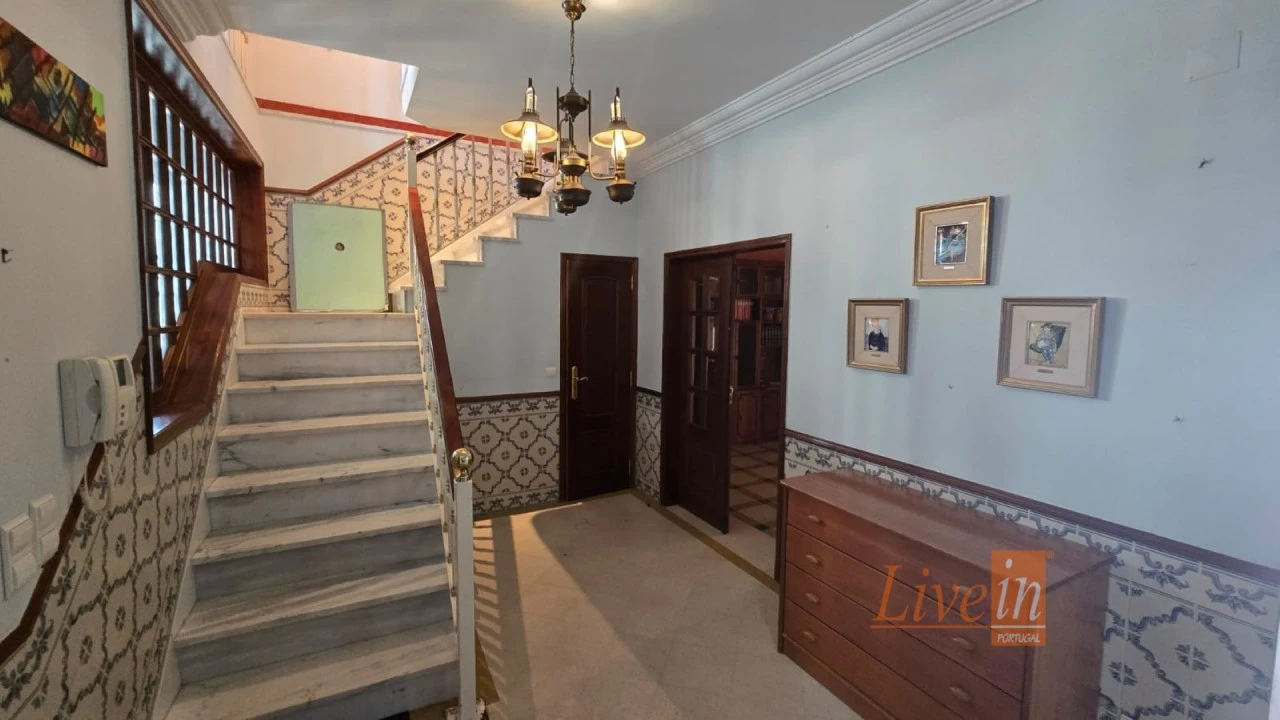 Prédio para Venda em Camarate, Unhos e Apelação Foto 13