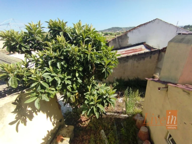 Moradia T10 para Venda em Santo Antão e São Julião do Tojal Foto 25